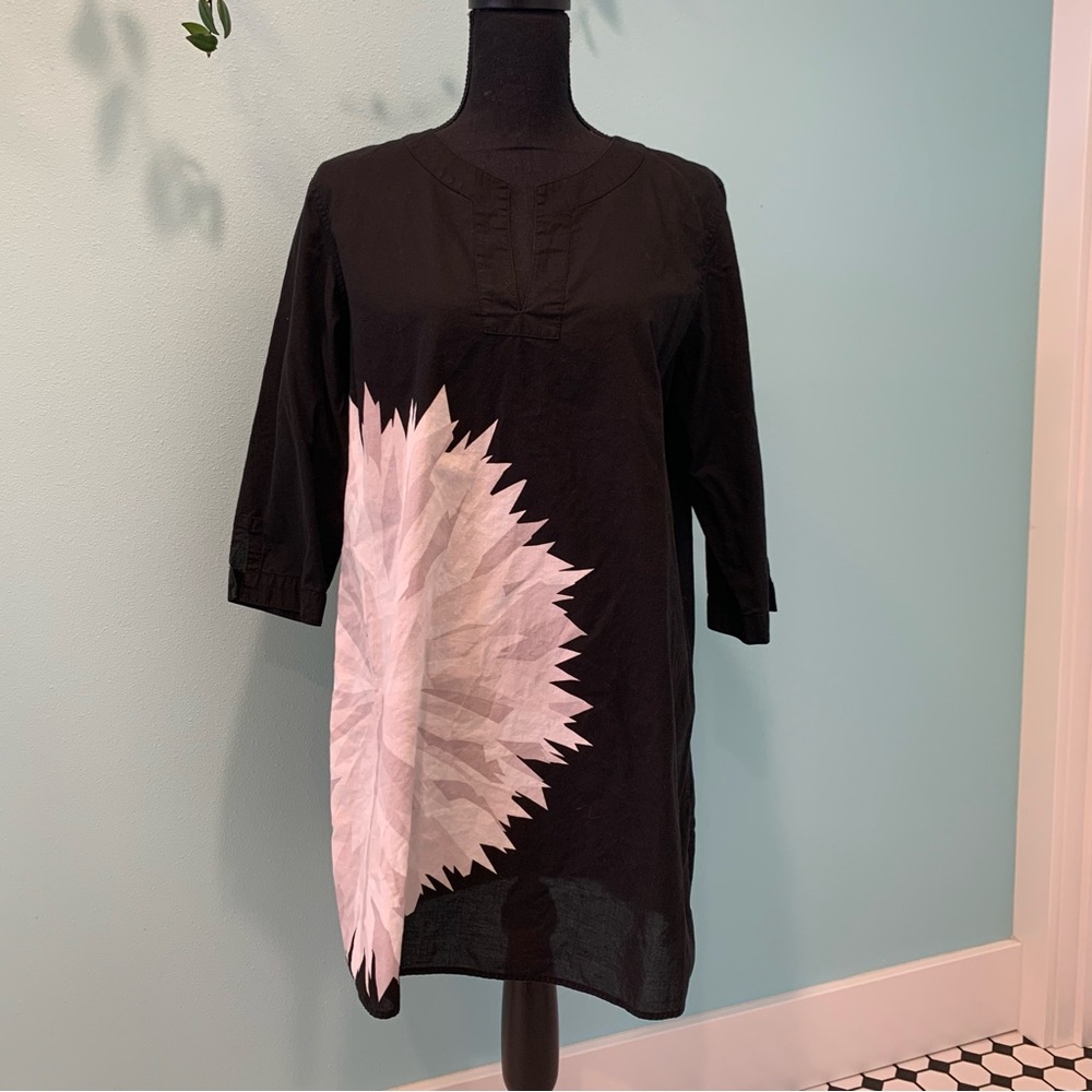 🐳 4 for $12 EUC Light weight tunic/swimsuit coverup